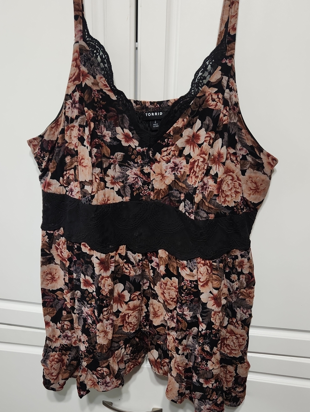 torrid Black Floral Lace-Trim Camisole